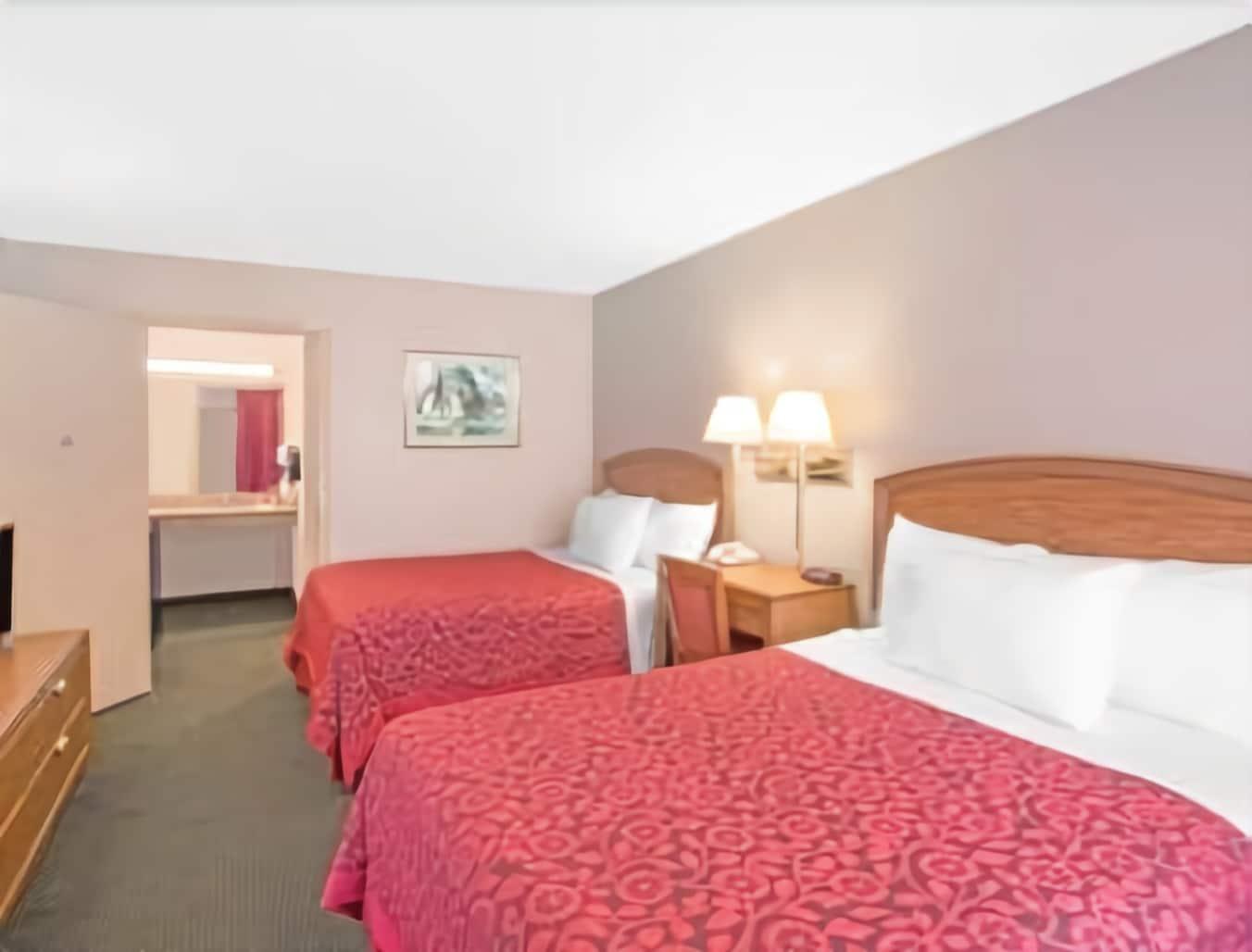Days Inn By Wyndham Wilmington / University Esterno foto