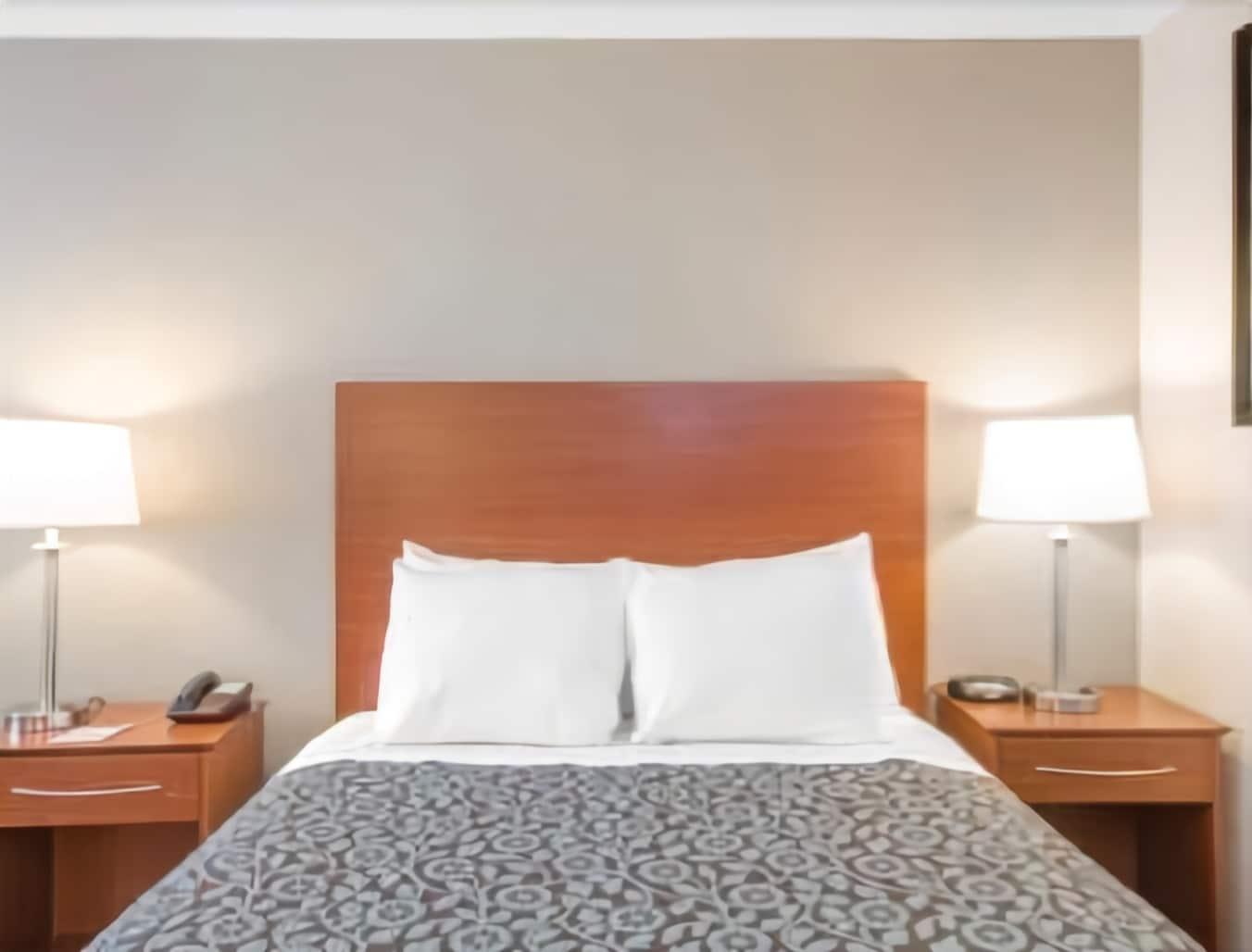 Days Inn By Wyndham Wilmington / University Esterno foto
