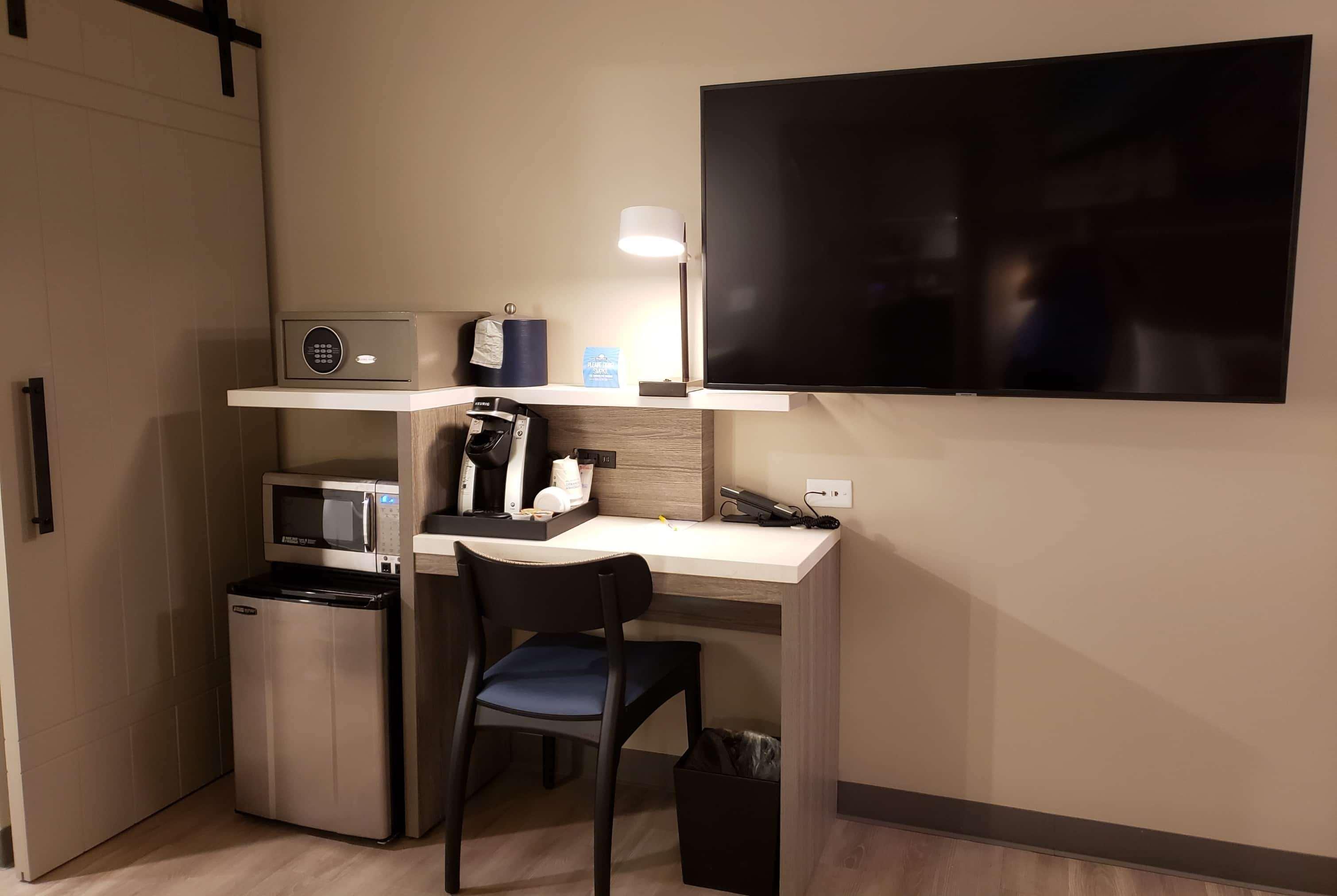 Days Inn By Wyndham Wilmington / University Esterno foto