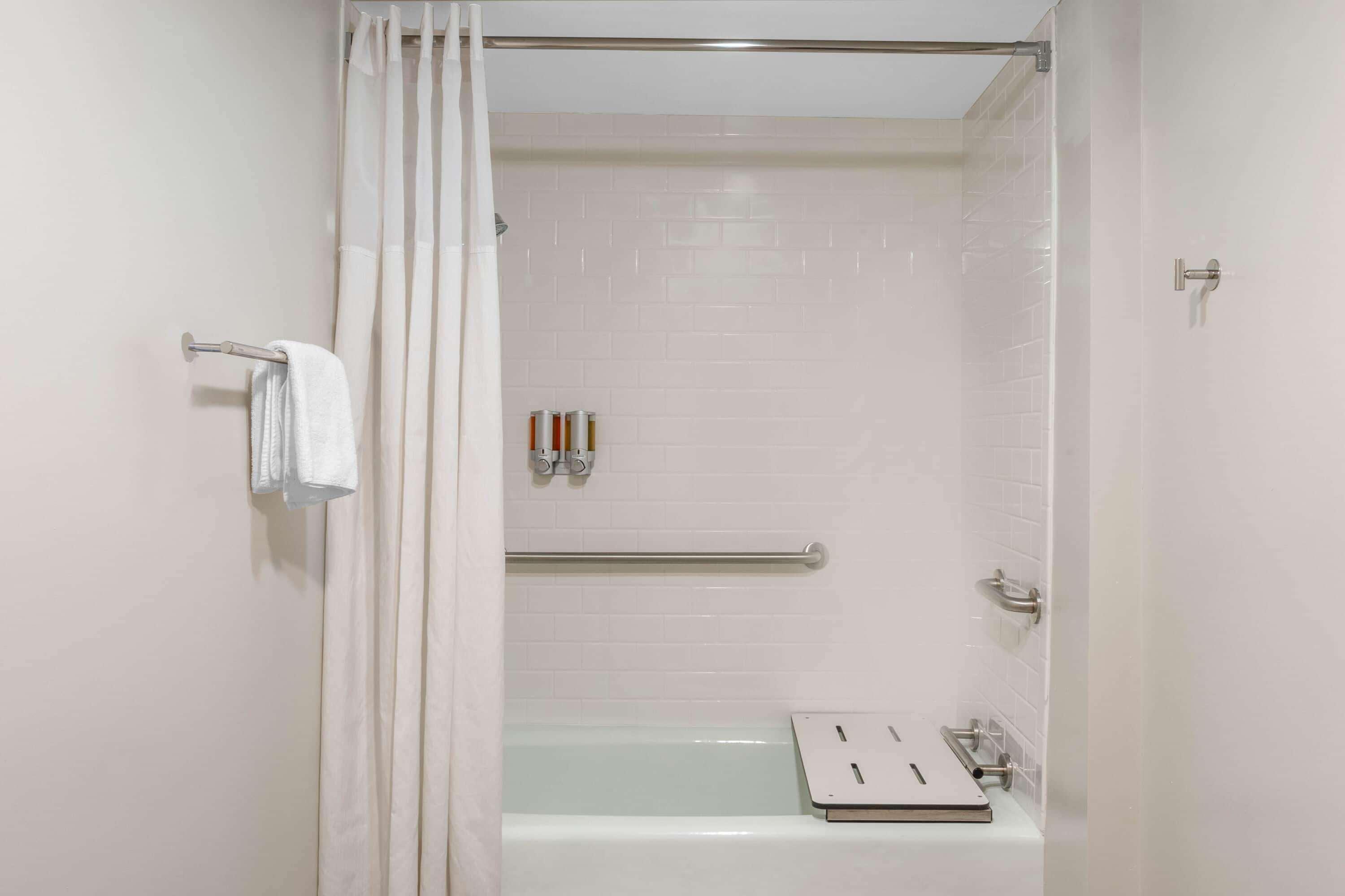 Days Inn By Wyndham Wilmington / University Esterno foto